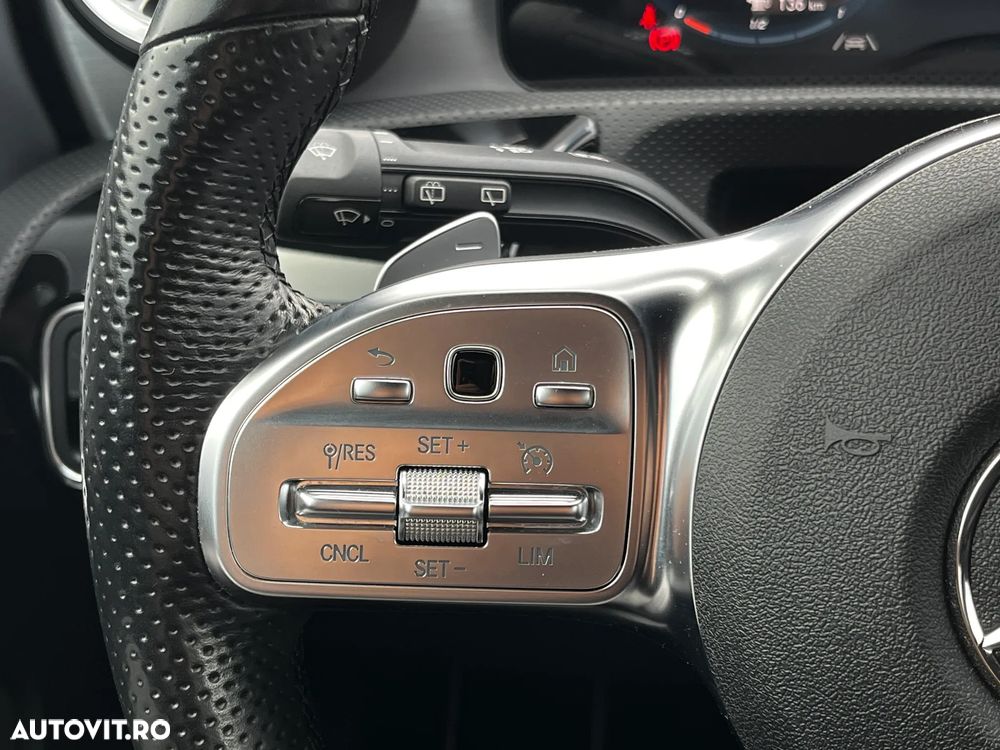 Mercedes-Benz A 250 e 8G-DCT AMG Line - 15