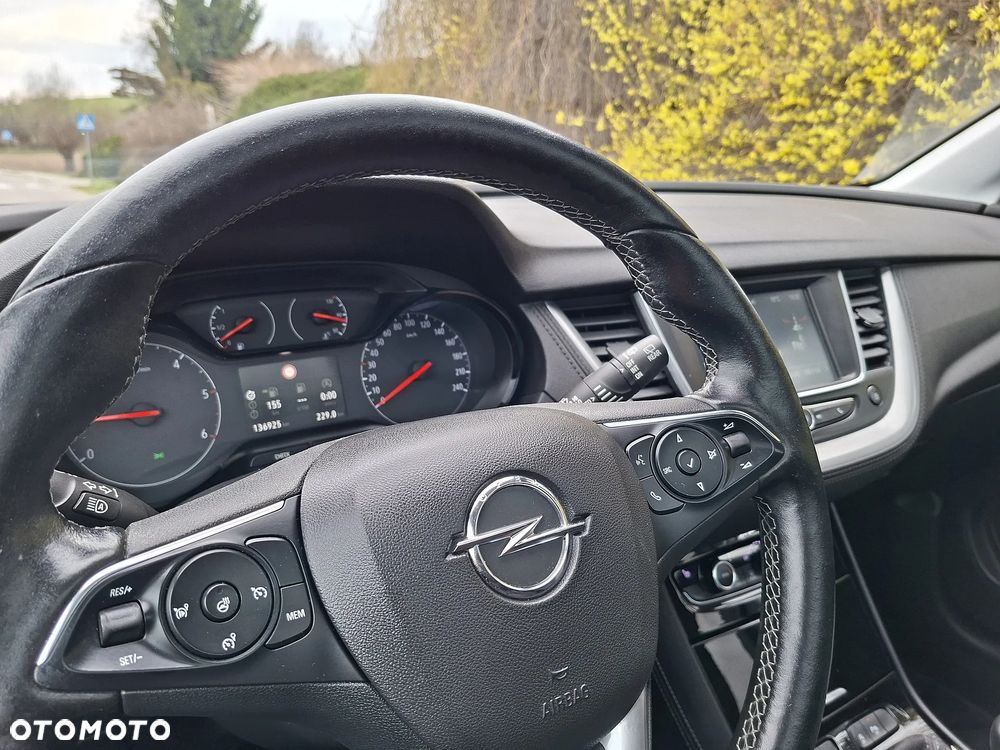 Opel Grandland X - 10
