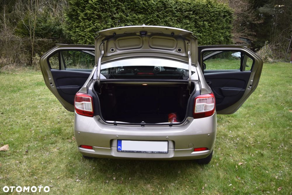 Dacia Logan 1.2 16V Laureate EU6 - 4