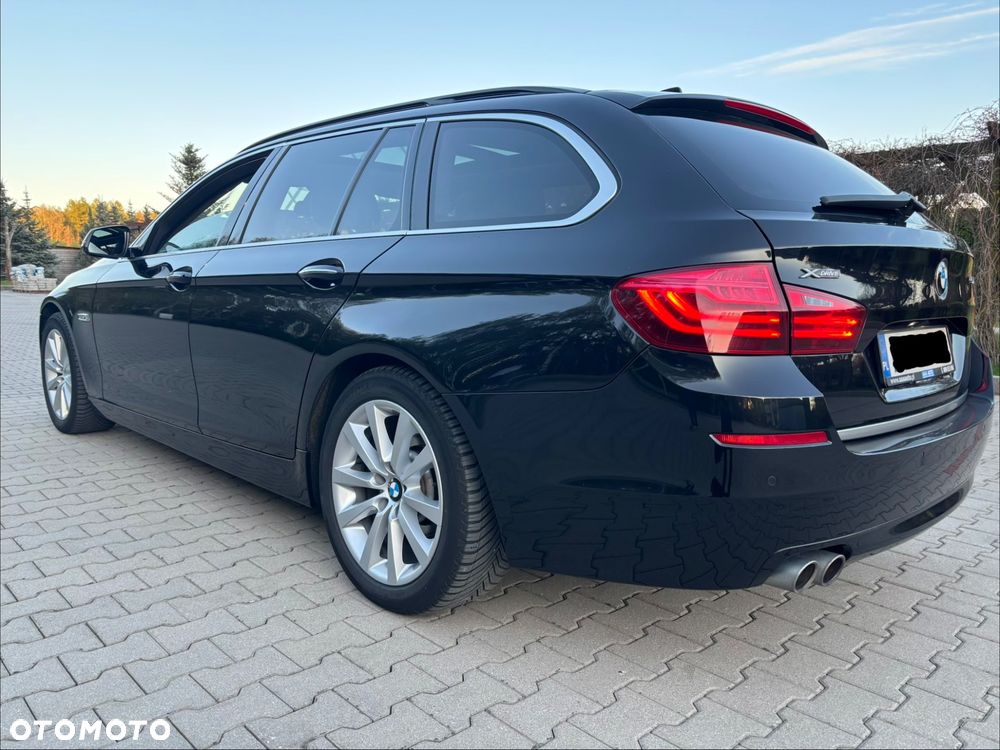 BMW Seria 5 520d xDrive Luxury Line - 11