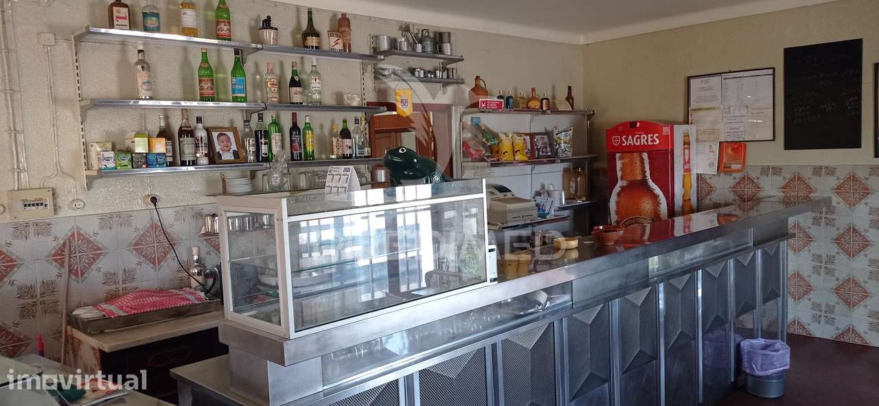 Café- Restaurante IP2 km 247, Estremoz - Grande imagem: 3/35