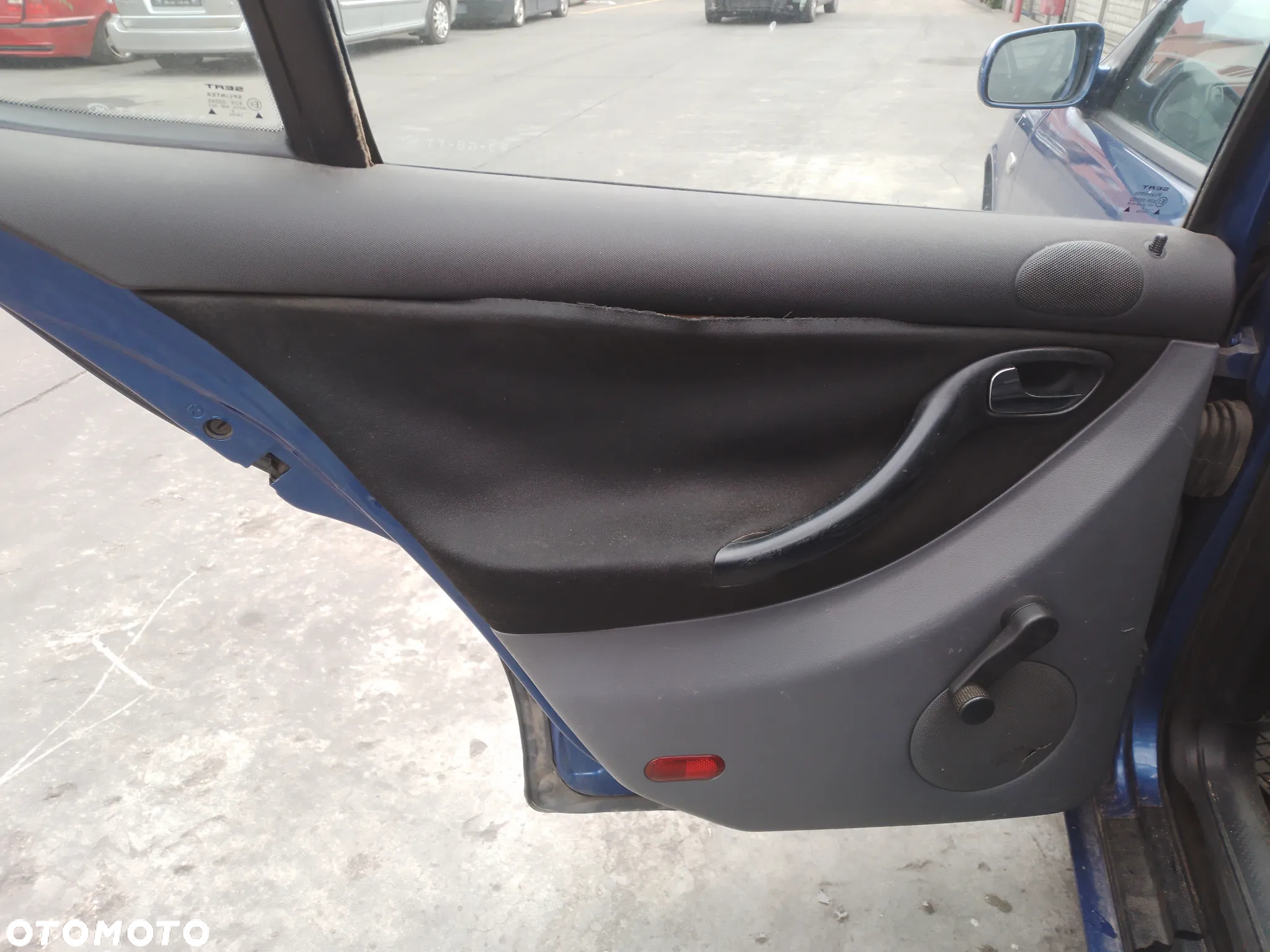 SEAT LEON 98-06 1.9 TDI AHF  - ZDERZAK TYŁ L55N - 26