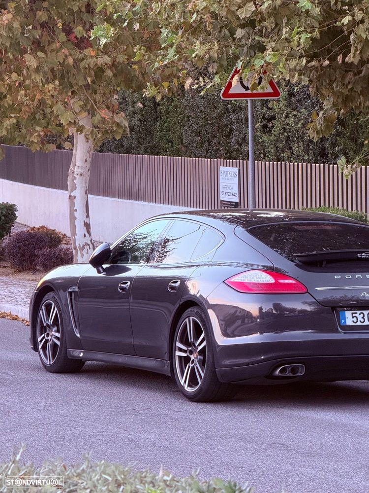 Porsche Panamera 3.0 V6 - 10
