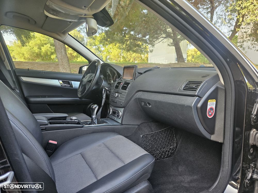Mercedes-Benz C 250 - 21