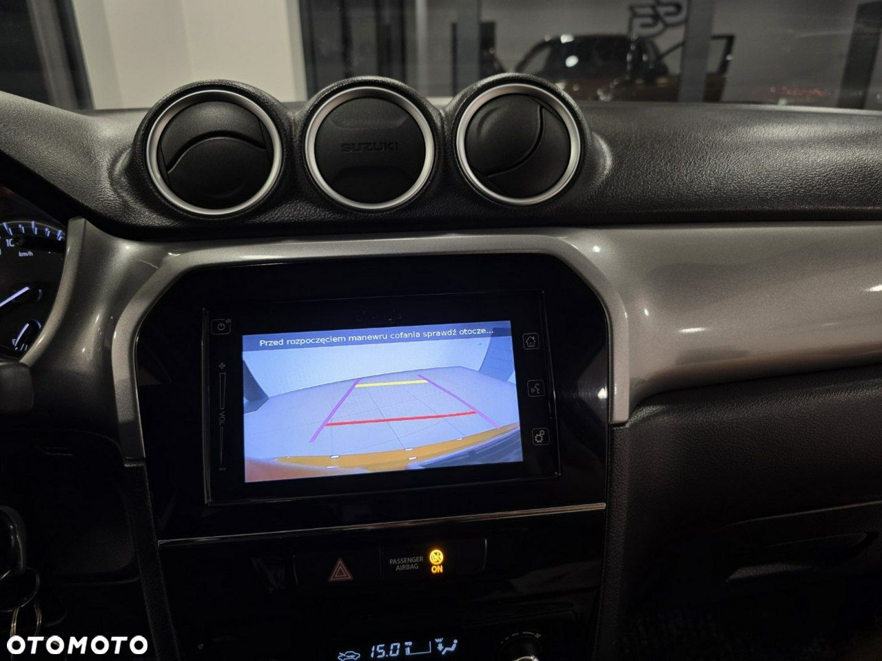 Suzuki Vitara 1.6 Premium 2WD - 25