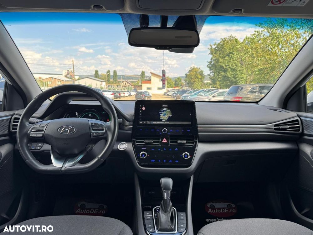 Hyundai IONIQ 1.6 GDI Style - 8