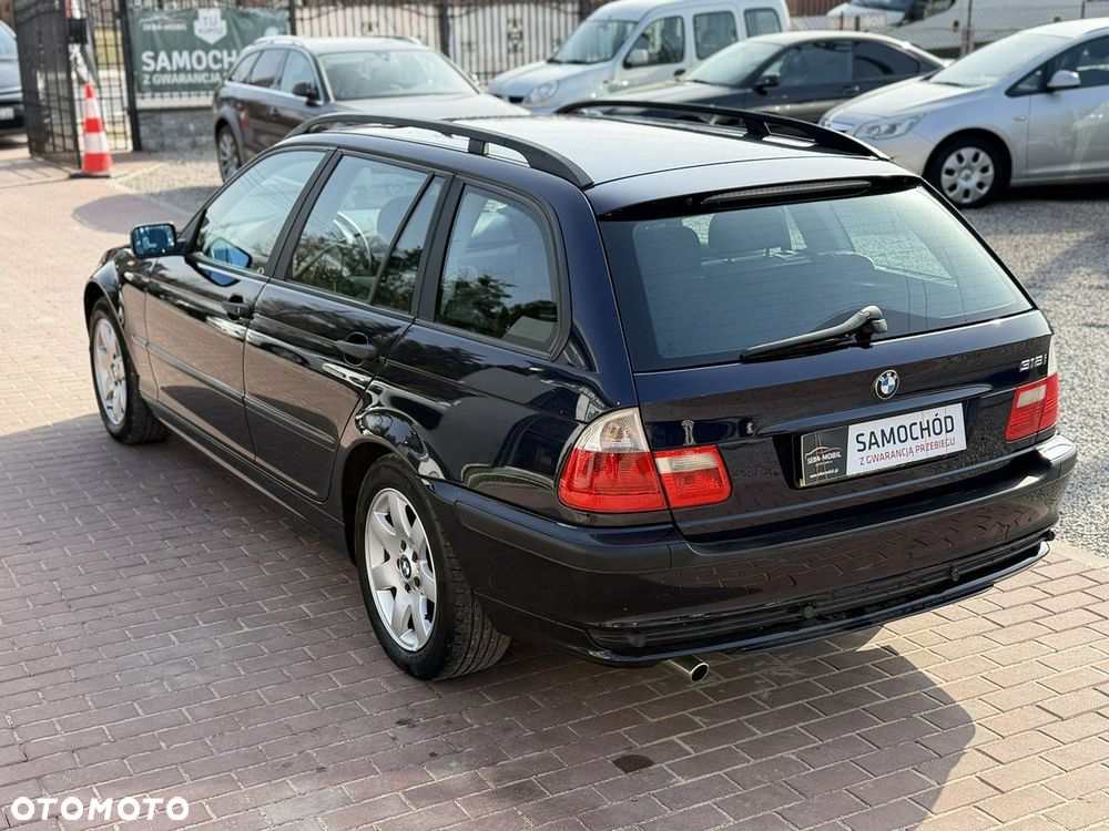 BMW Seria 3 318i - 11