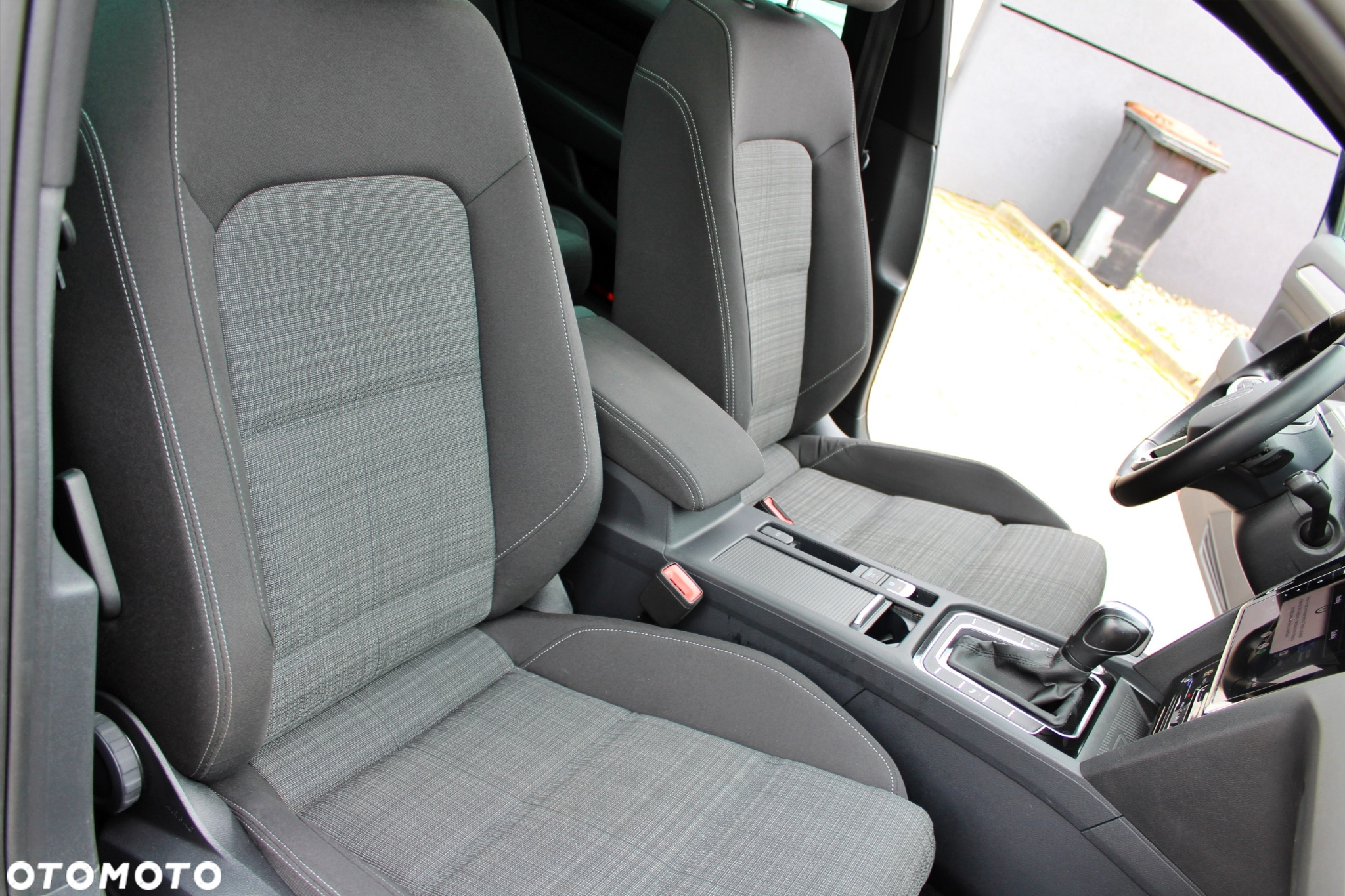Volkswagen Passat 2.0 TDI Business DSG - 23