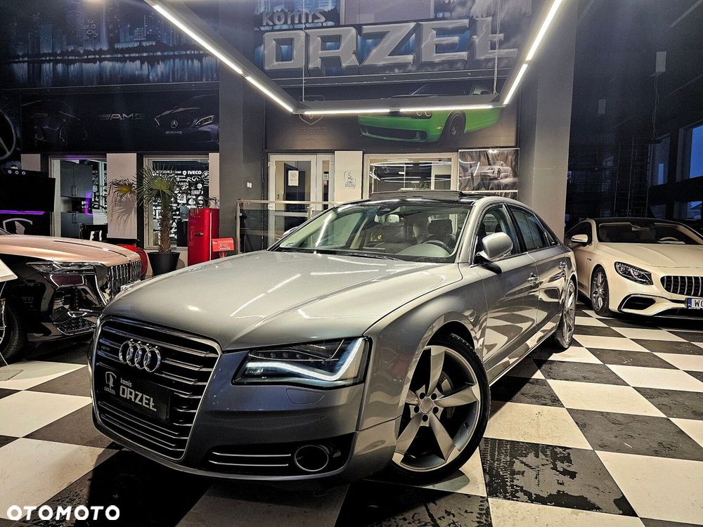 Audi A8 - 1