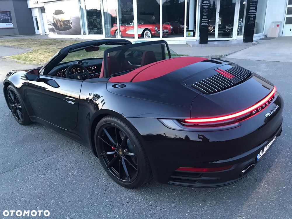 Porsche 911 Carrera 4S - 7