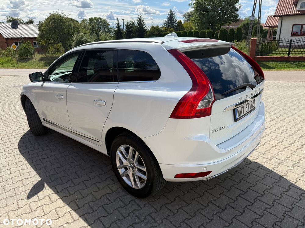 Volvo XC 60 D5 AWD Summum - 5