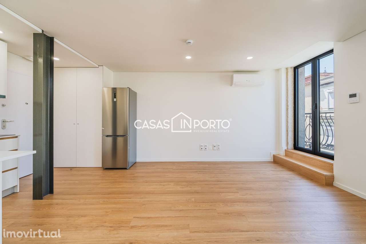 Apartamento com varanda no centro do Porto - Grande imagem: 5/13