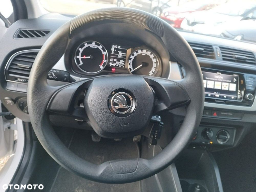 Skoda Fabia - 20