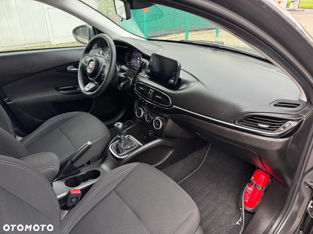 Fiat Tipo 1.6 MultiJet City Life - 10