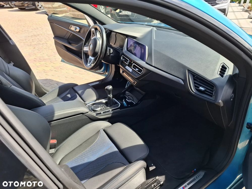 BMW Seria 2 218i Edition Colorvision - 16