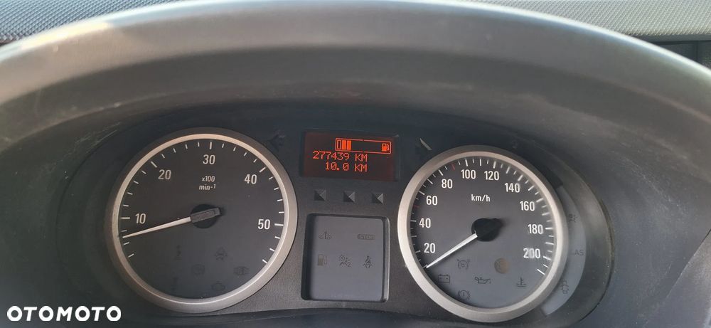 Opel vivaro - 13