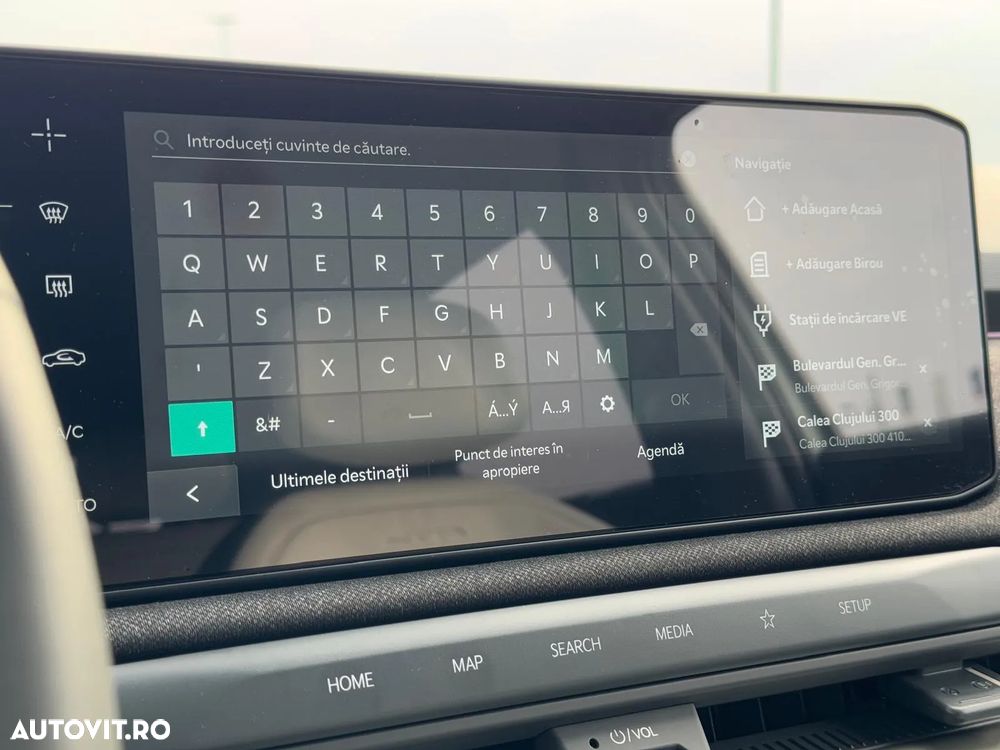 Kia EV3 81.4 kWh 4x2 AT GT Line - 36