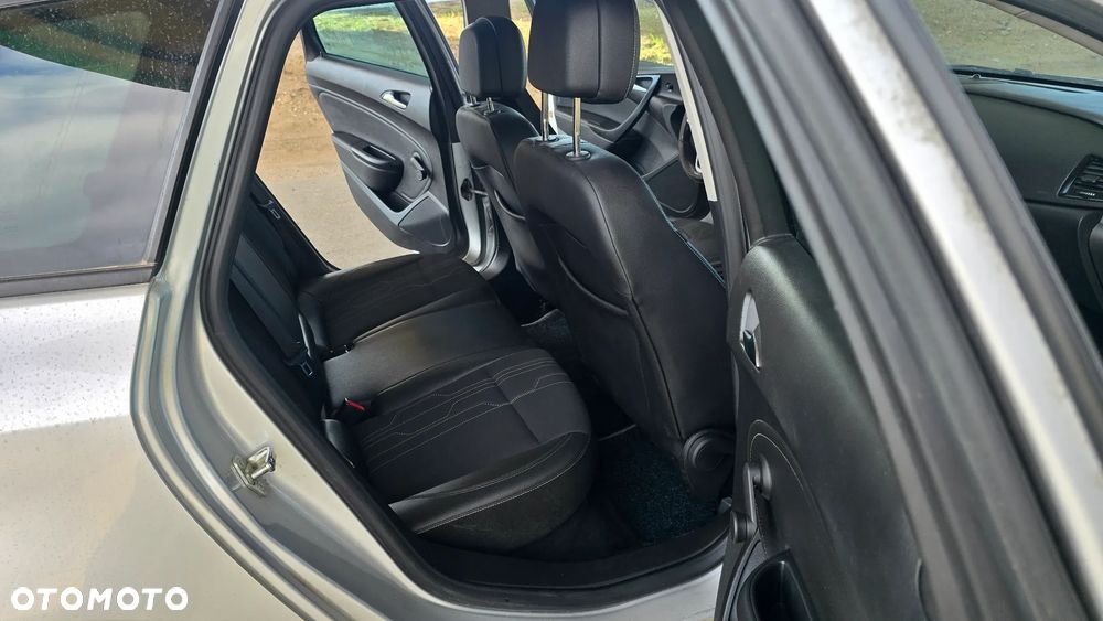 Opel Astra 1.7 CDTI DPF ecoFLEX Start/Stop 150 Jahre - 26