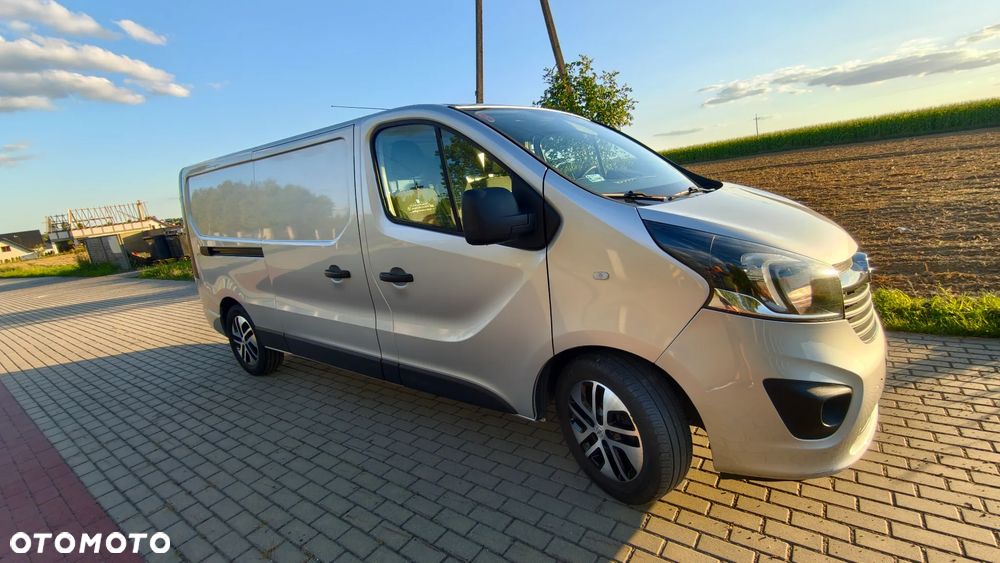 Opel Vivaro L2H1 2,9t Edition - 2