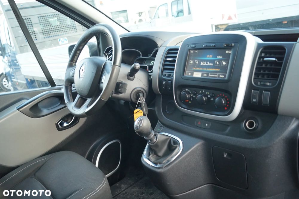Renault Trafic - 20