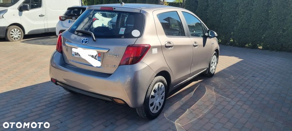 Toyota Yaris 1.5 VVT-i Comfort - 4