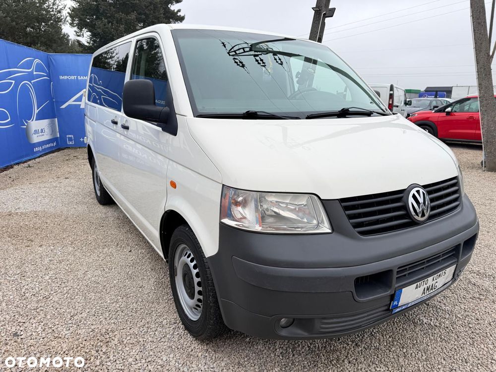 Volkswagen Transporter - 4