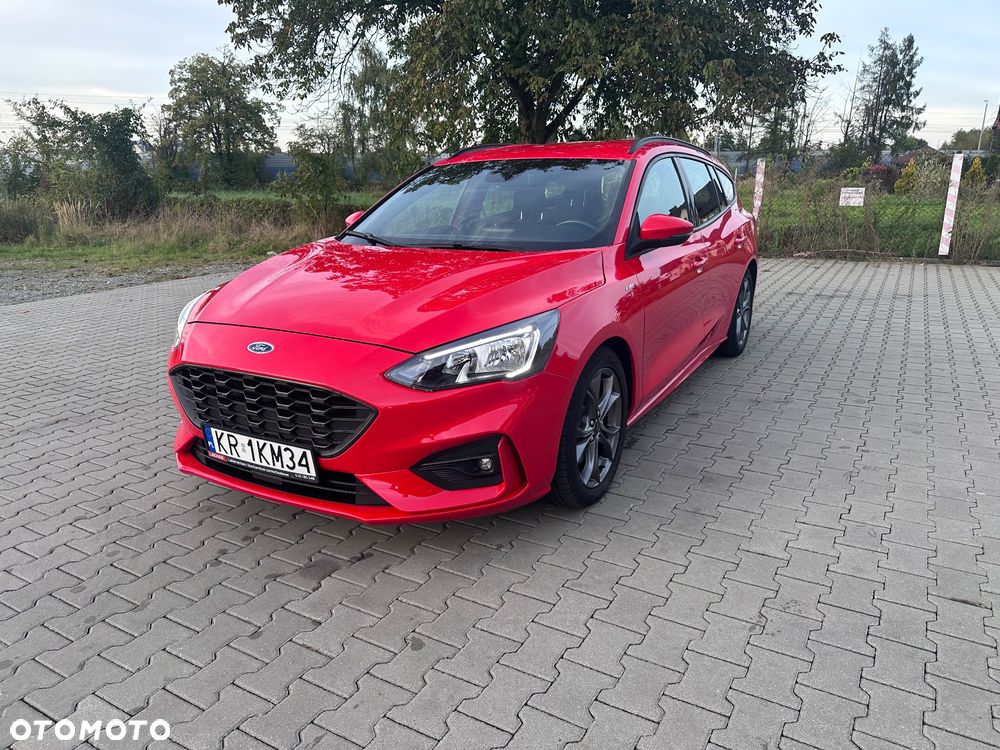 Ford Focus 1.5 EcoBoost ST-Line - 1