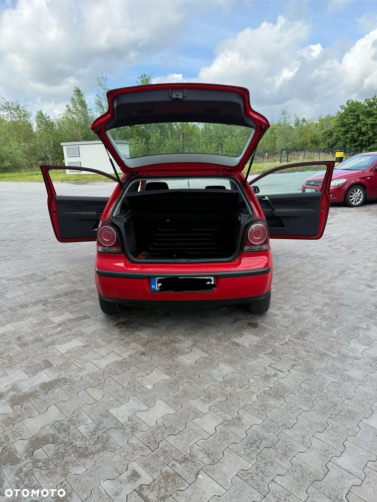 Volkswagen Polo 1.4 16V Sportline - 12