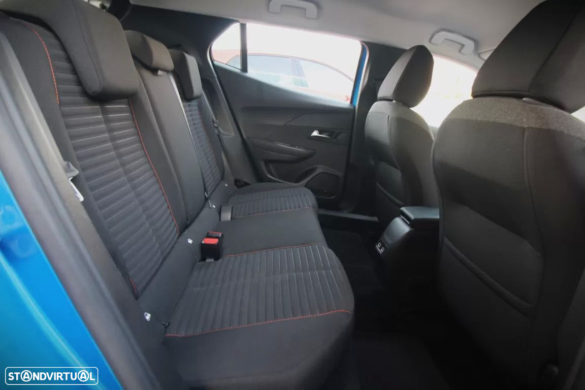 Peugeot e-2008 Active Pack - 30