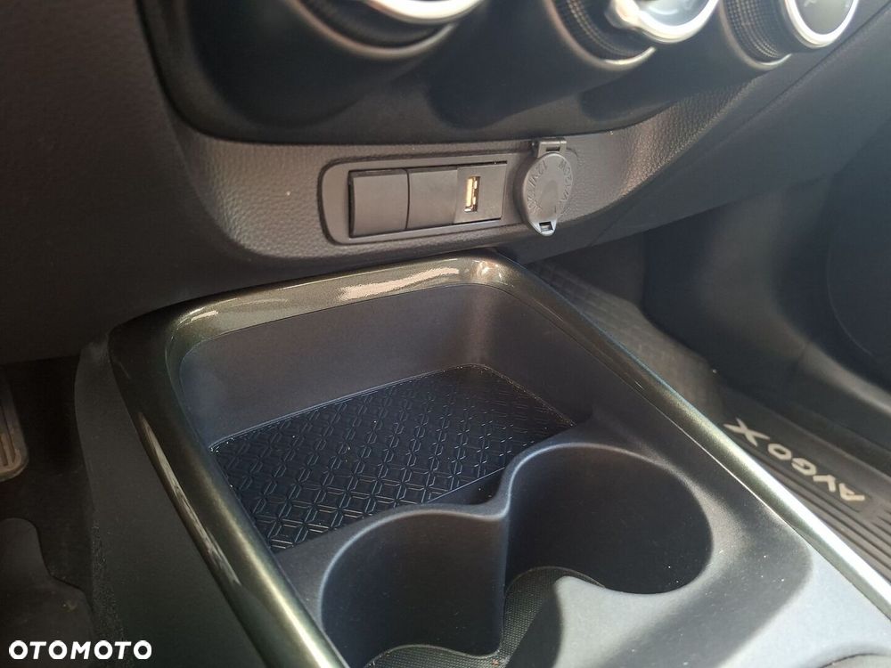 Toyota Aygo X - 25