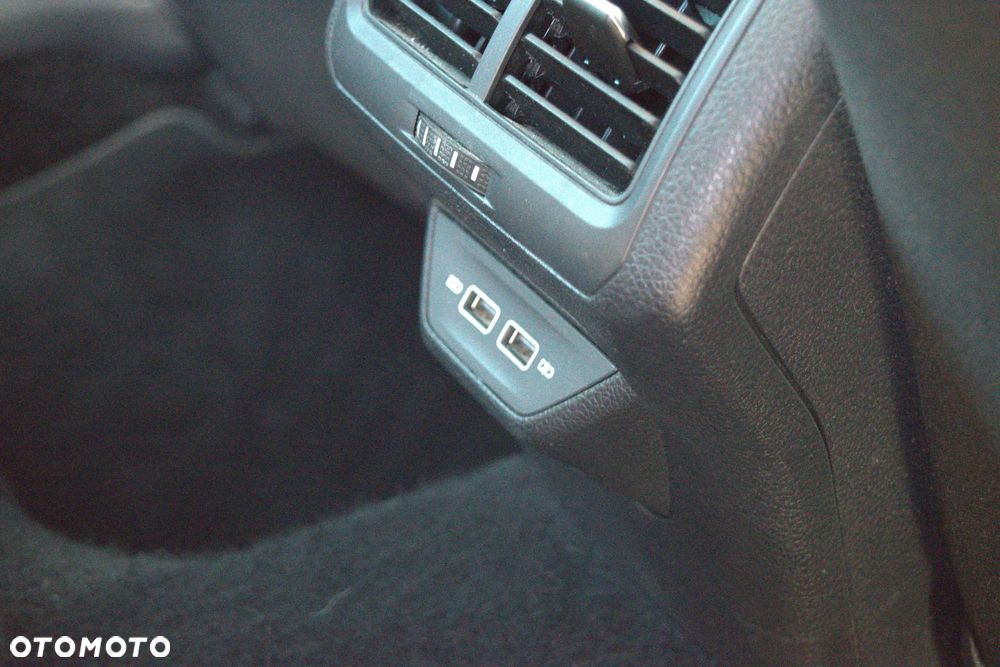 Volkswagen Golf GTI 2.0 TSI OPF Performance - 16