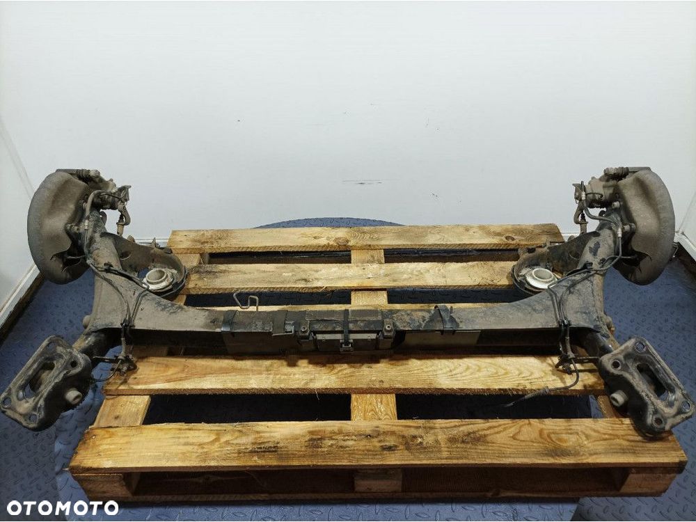 CITROEN DS4 I LIFT 1.6 HDI 120 KM BELKA ZAWIESZENIA TYŁ TYLNA - 4