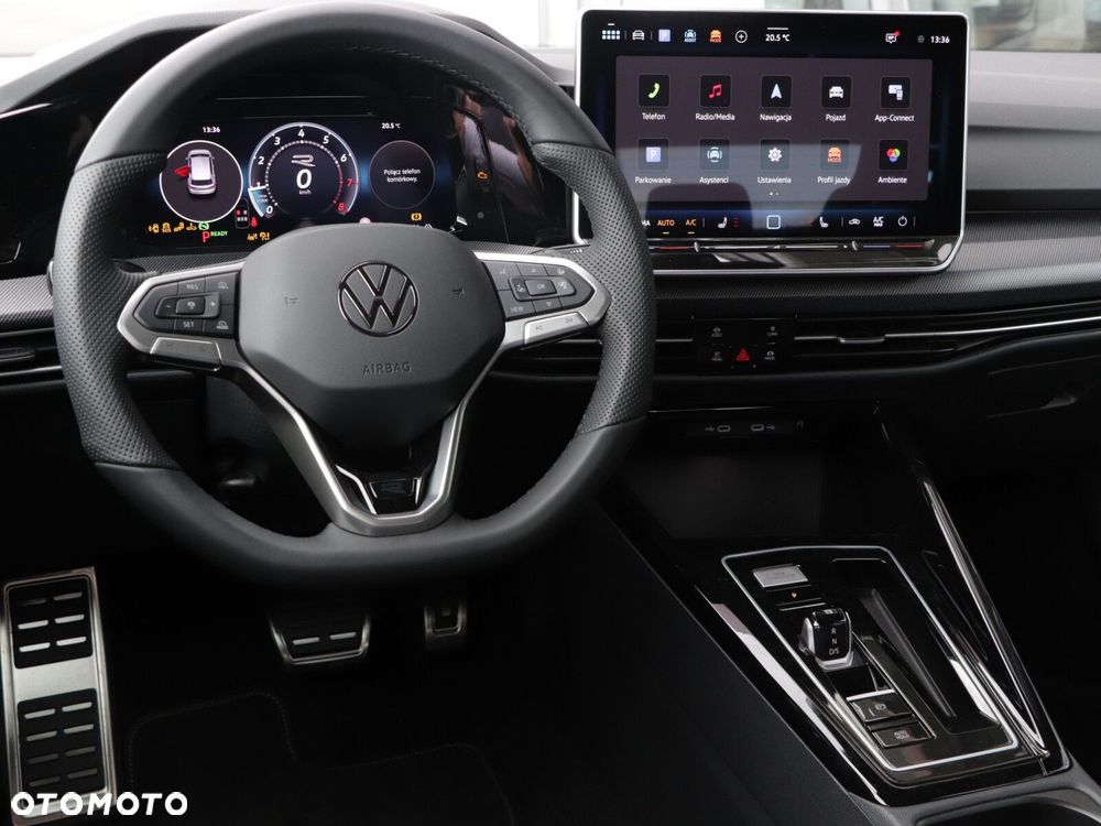 Volkswagen Golf - 16