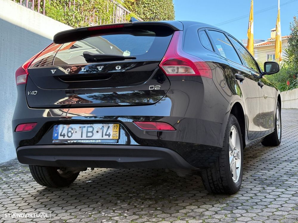 Volvo V40 2.0 D2 Kinetic - 19