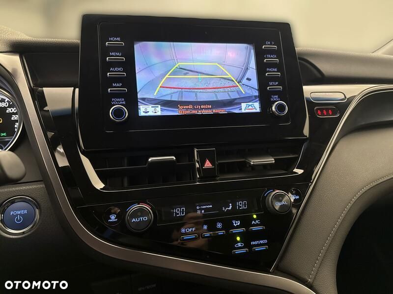 Toyota Camry 2022