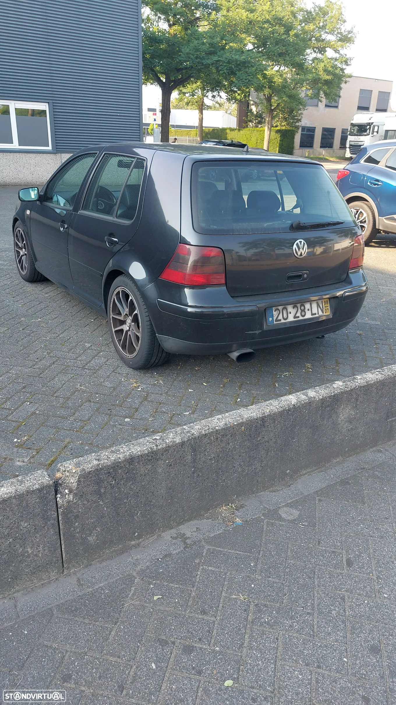 VW Golf 1.9 TDi Highline - 6
