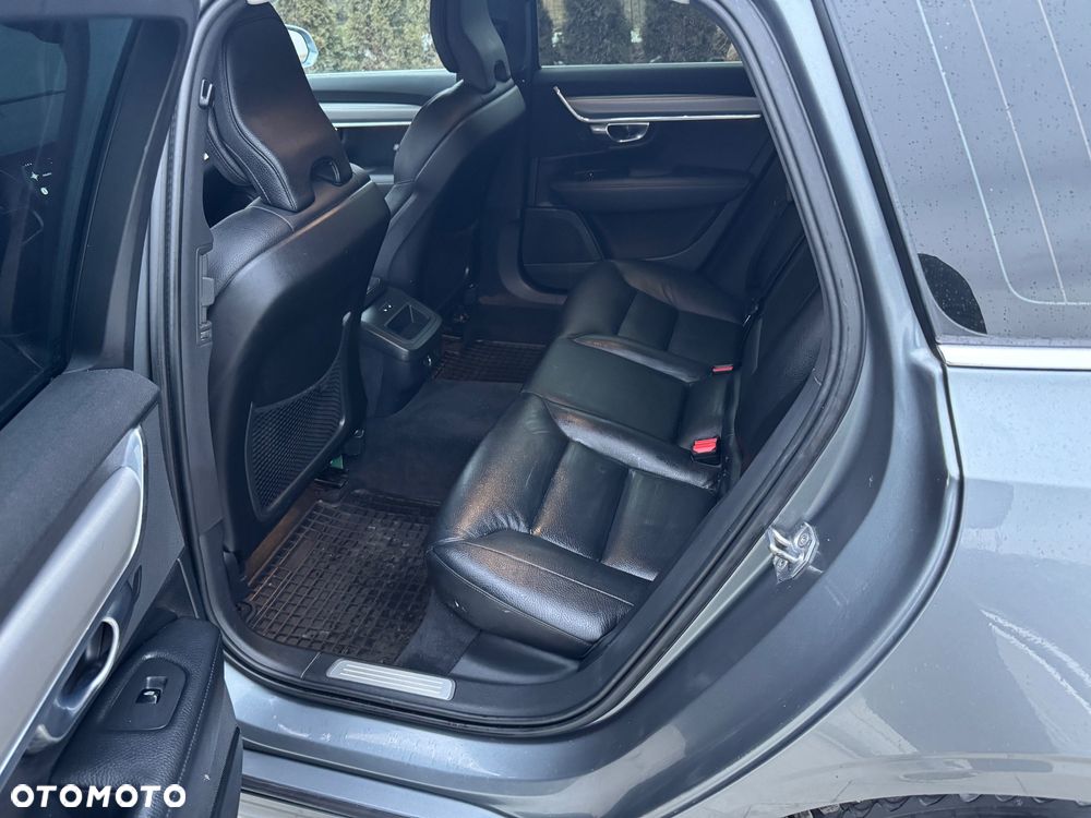 Volvo V90 D4 Geartronic Momentum Pro - 13