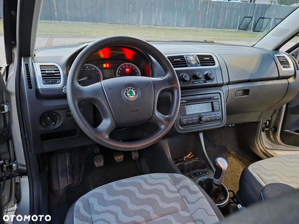 Skoda Fabia - 24