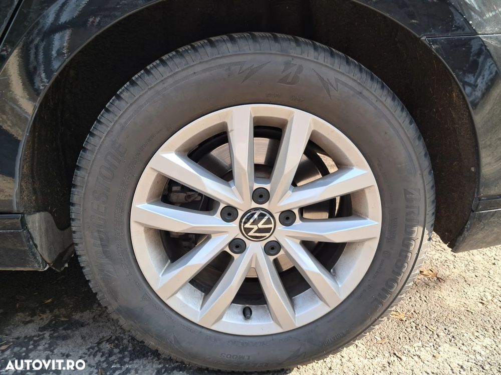 Volkswagen Passat 2.0 TDI DSG Comfortline - 3