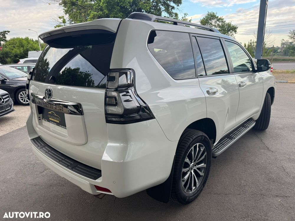 Toyota Land Cruiser 2.8l D-4D 204 CP A/T 7 locuri Luxury AVS Black - 9
