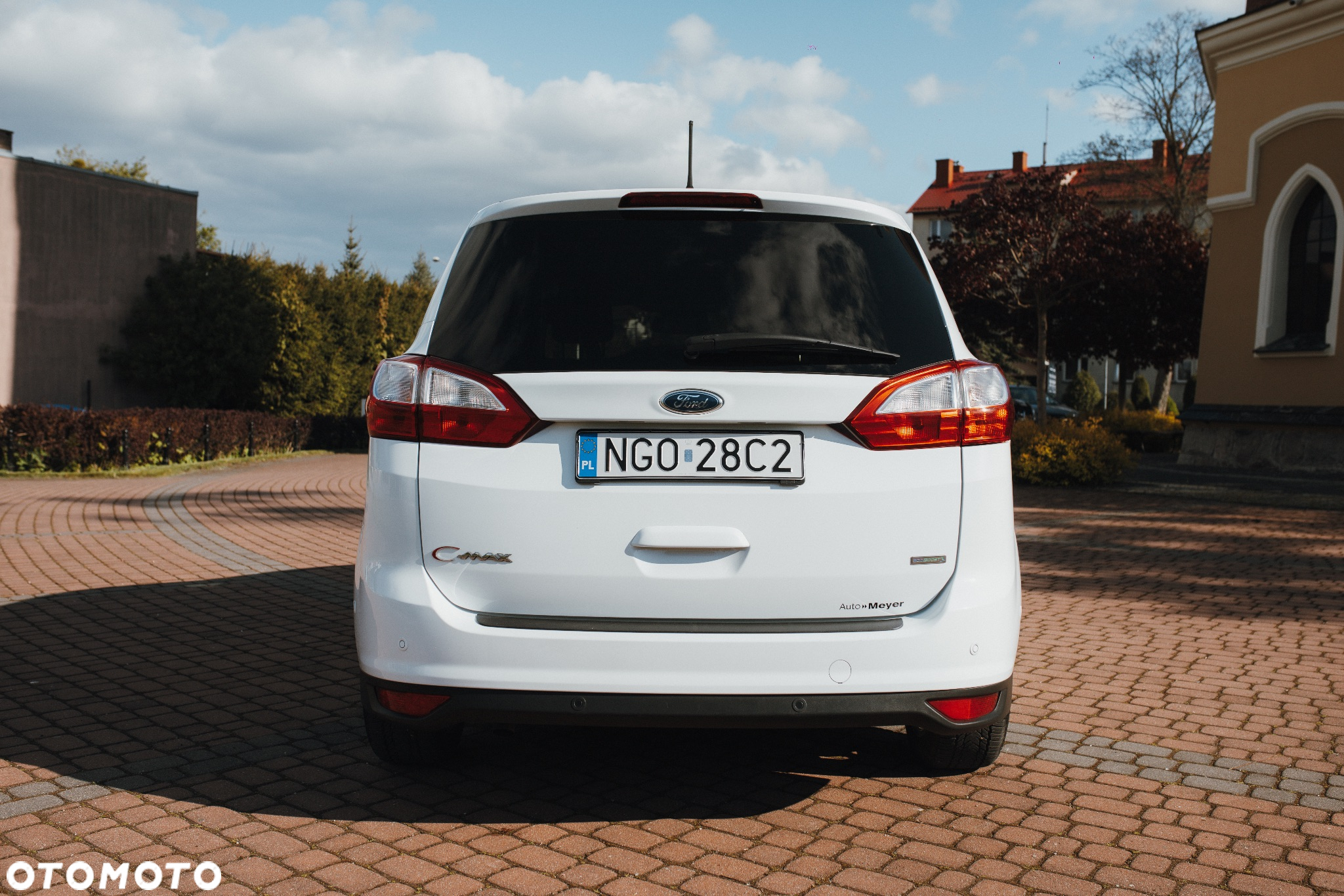 Ford Grand C-MAX - 3