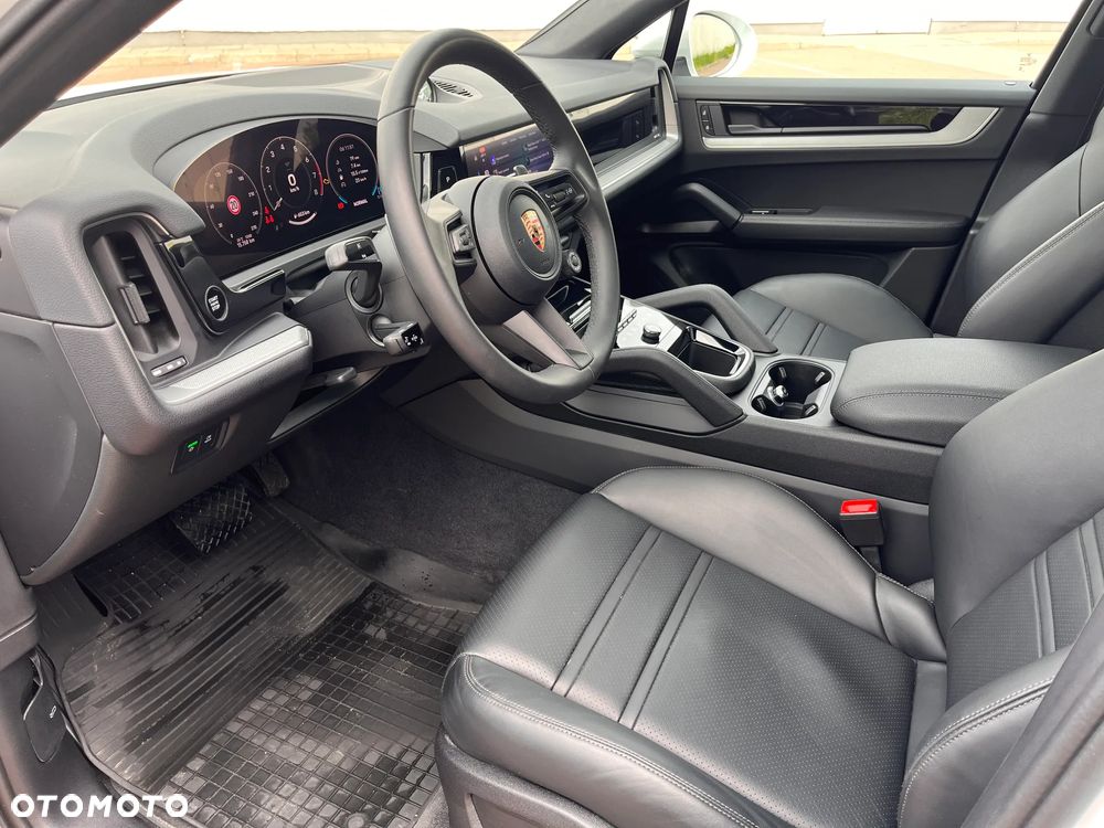 Porsche Cayenne Standard - 14