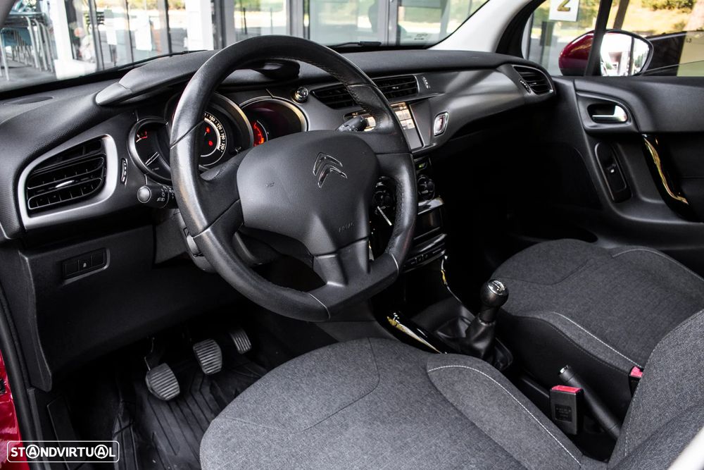 Citroën C3 1.2 PureTech Collection - 20