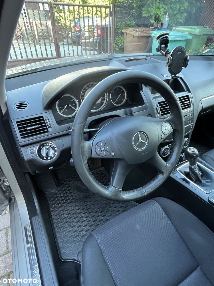 Mercedes-Benz Klasa C 220 CDI DPF Elegance - 8