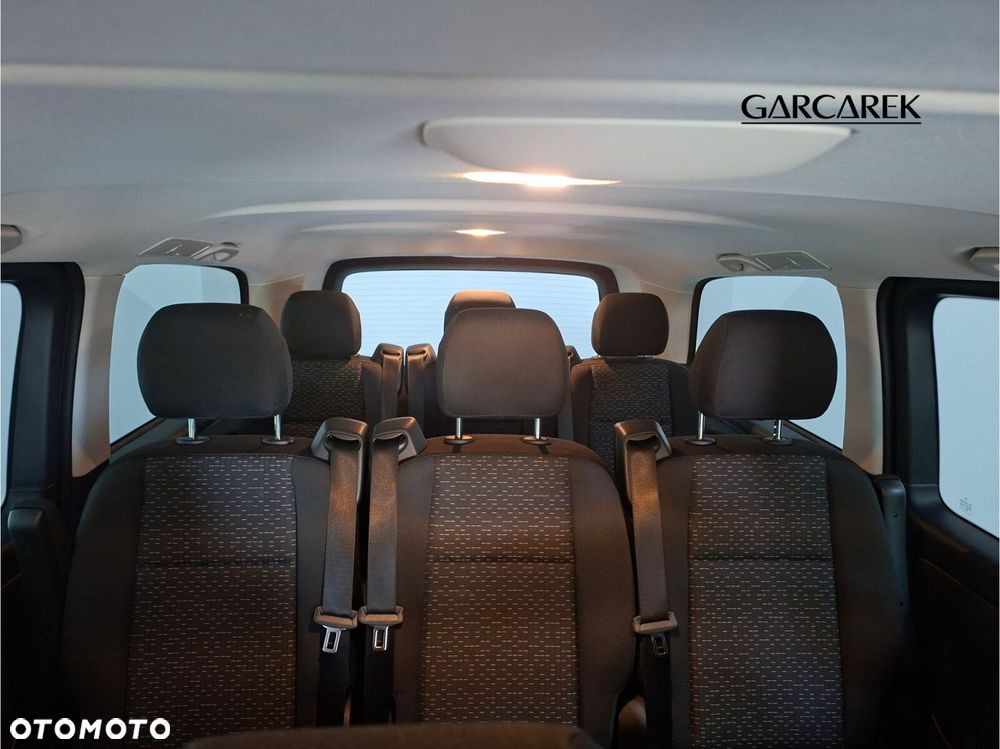 Mercedes-Benz Vito - 21