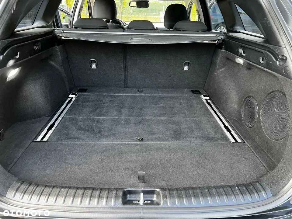 Kia Ceed SW 1.6 CRDi DCT Platinum Edition - 11