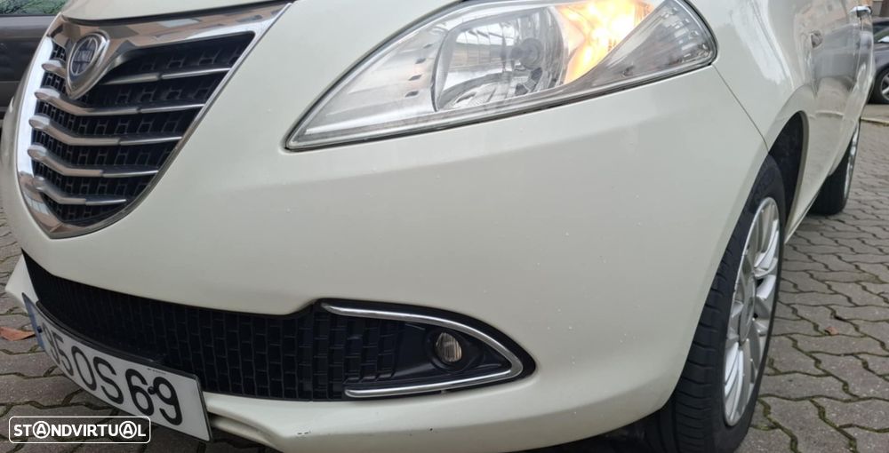 Lancia Ypsilon 1.3 M-jet S&S Urban - 4