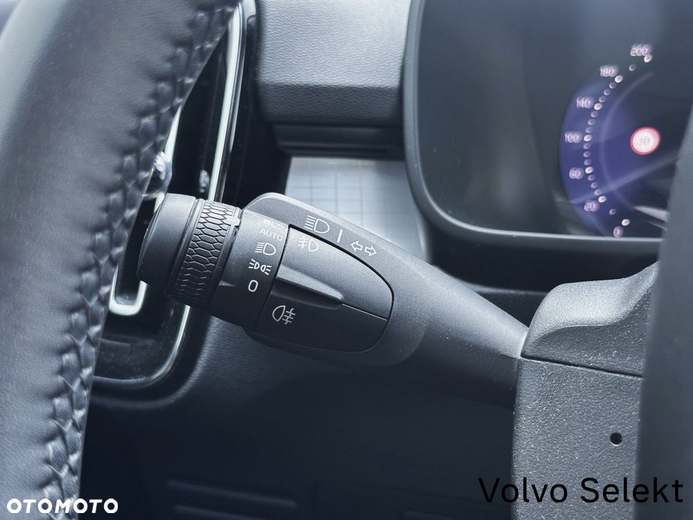 Volvo XC 40 - 29