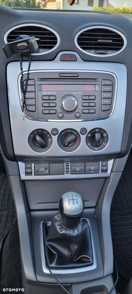 Ford Focus - 16