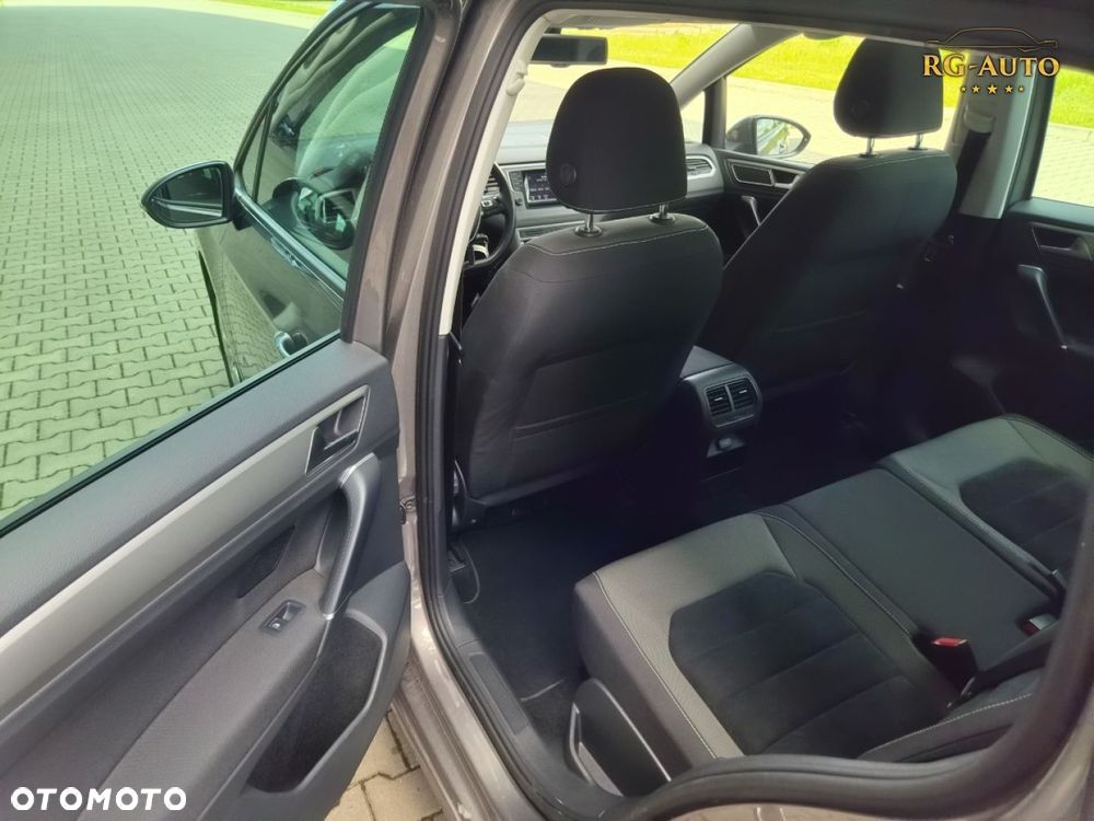 Volkswagen Golf Sportsvan - 39